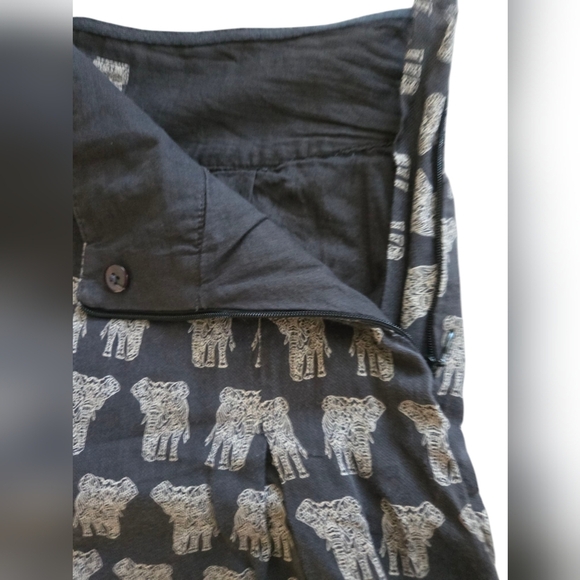 FAT FACE UK Black Skirt with Brown Elephant Pattern. Size 10Uk (6 US) - Picture 3 of 11